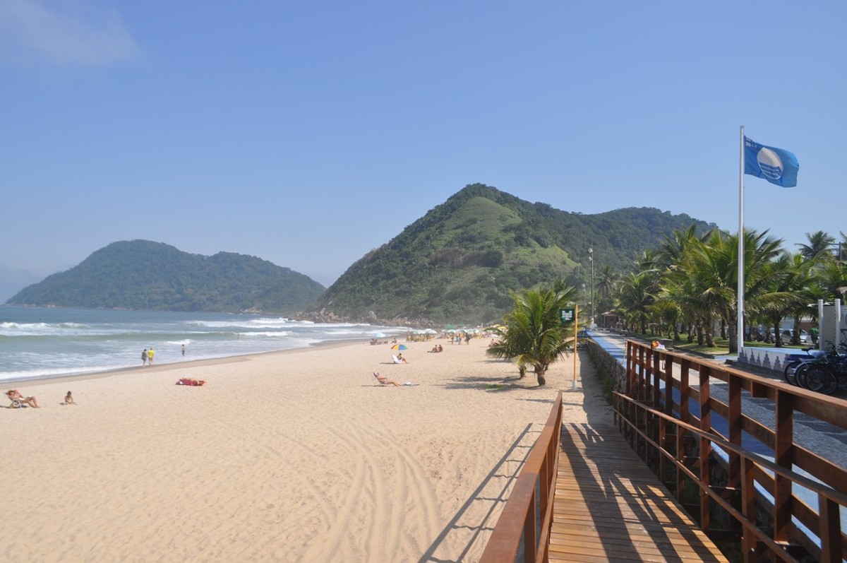 Praia do Tombo no Guarujá