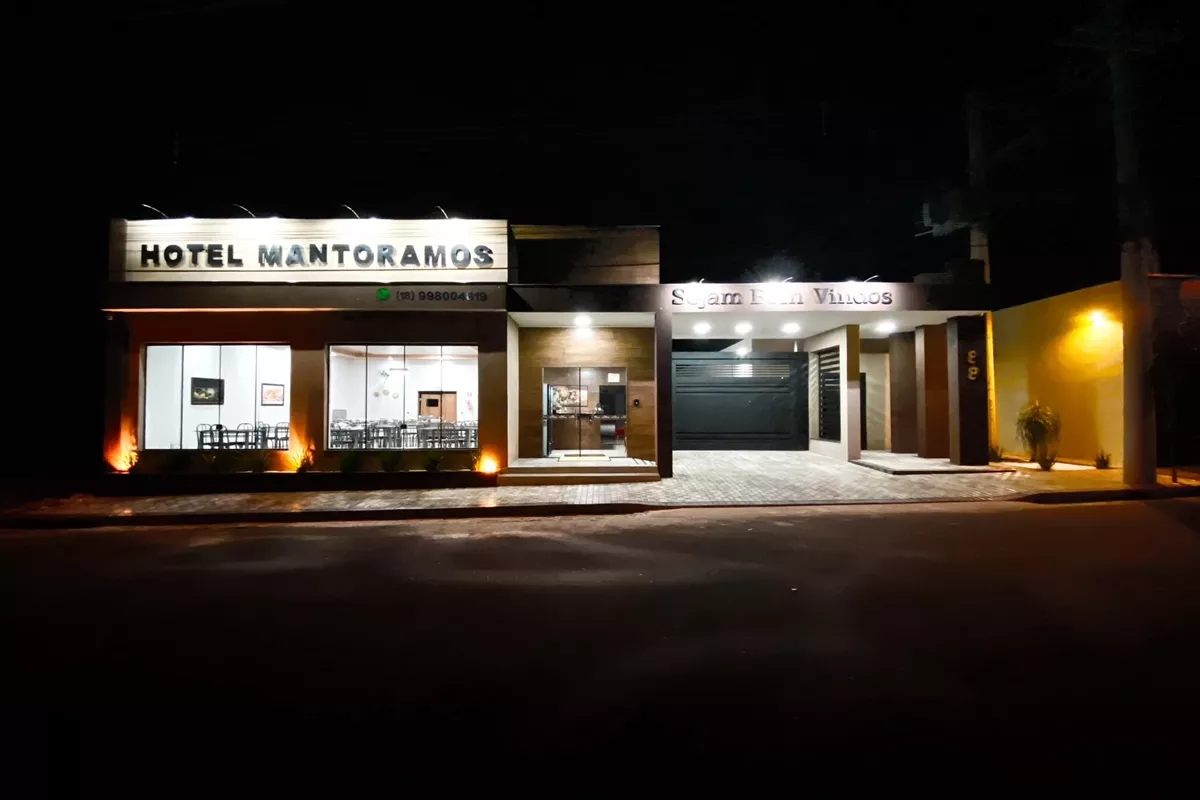Hotel Mantoramos em Bilac