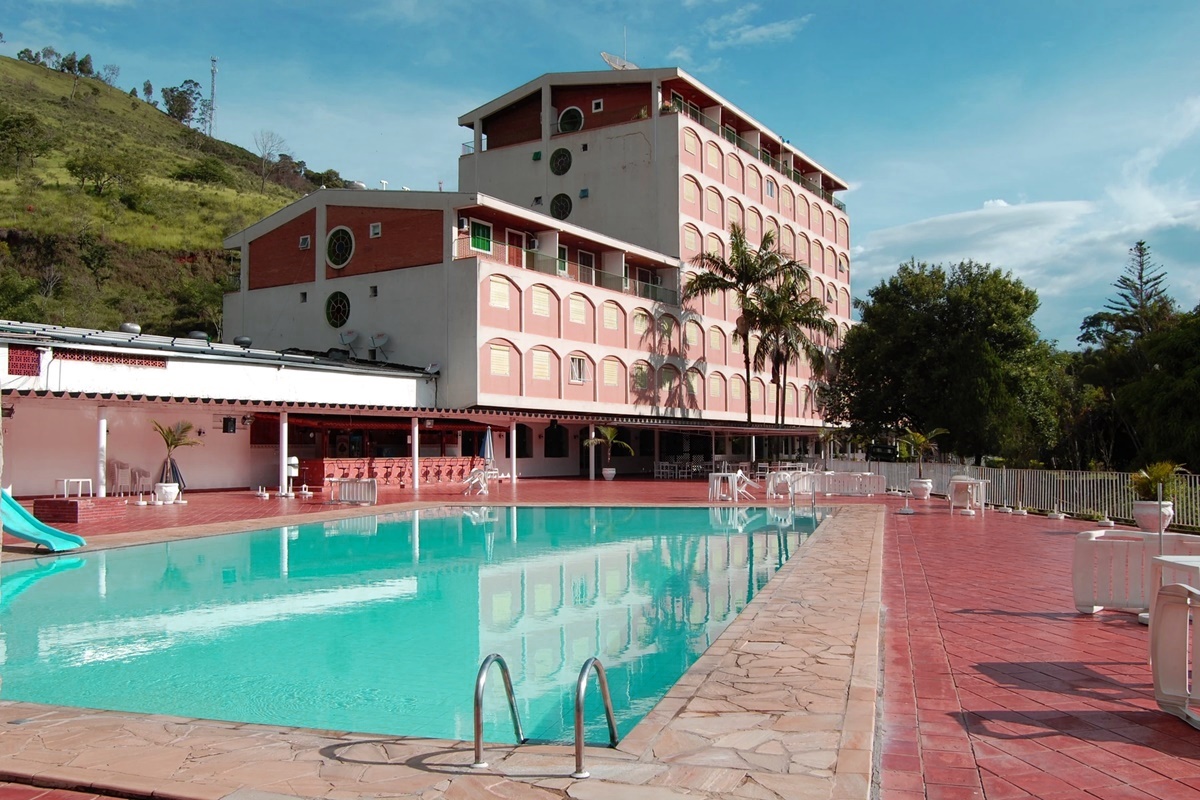 Hotel Cavalinho Branco em Águas de Lindóia - SP