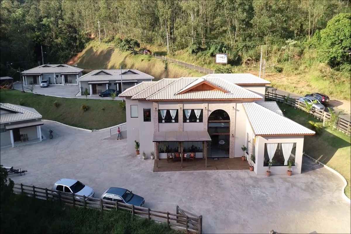 Hotel Pousada Riacho da Areia em Águas de Lindóia - SP