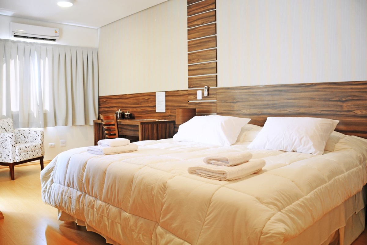 Gralha Azul Confort Hotel em Presidente Prudente - SP