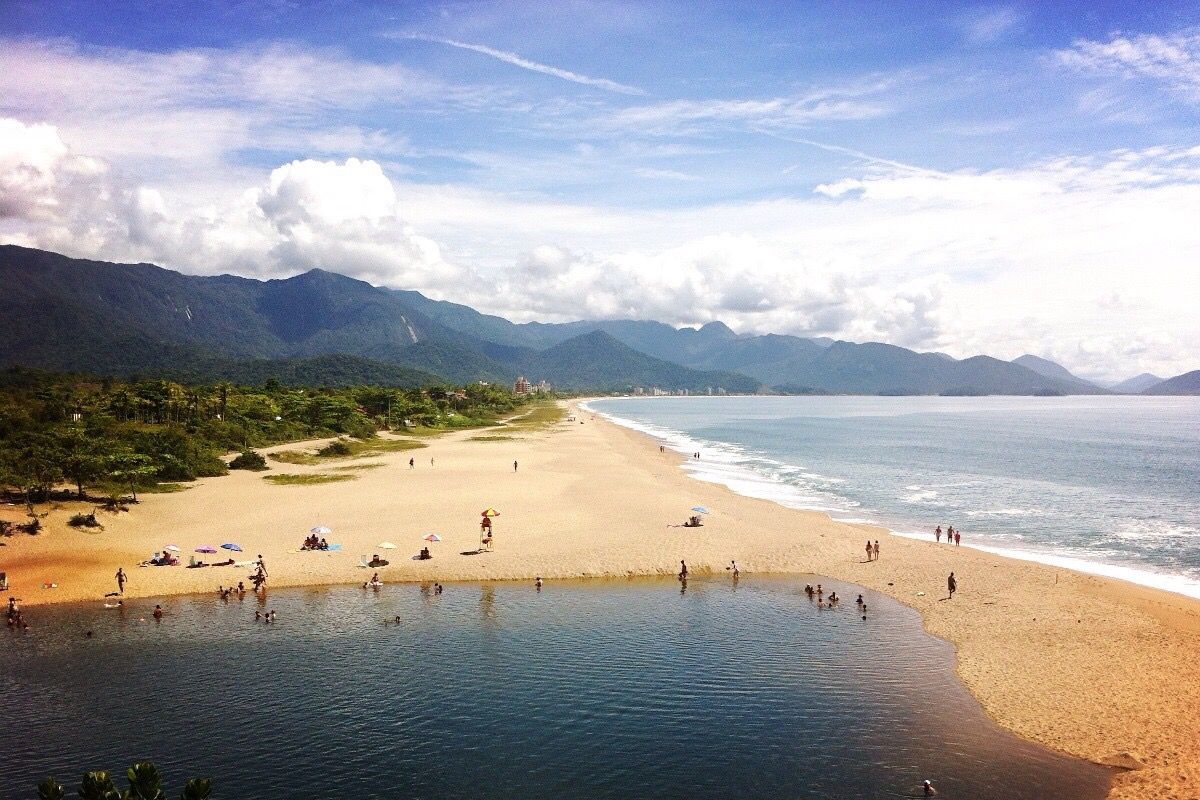 Praia Capricórnio e Lagoa Azul em Caraguatatuba - SP